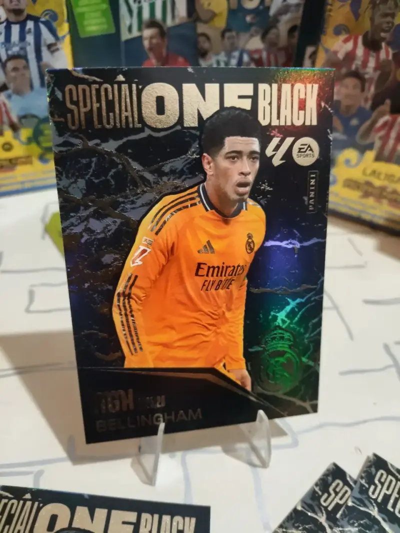 Rashford,Isco, Bellingham Panini Special One Black - 4