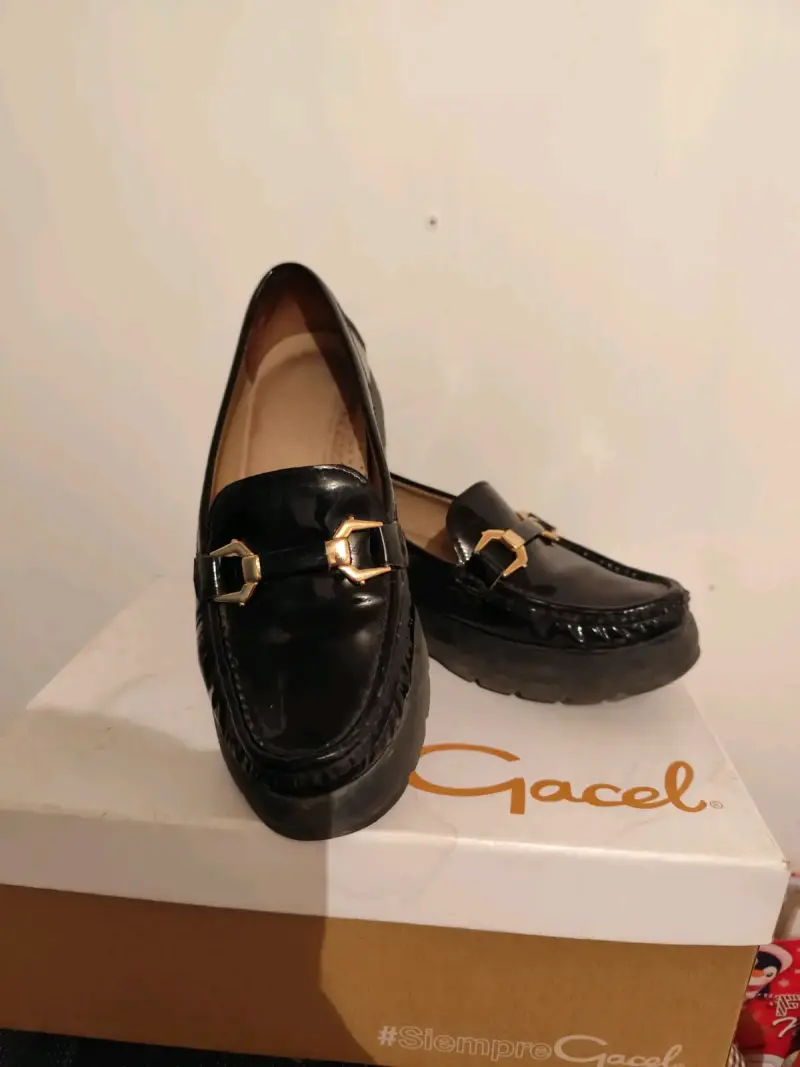 Mocasin gacel