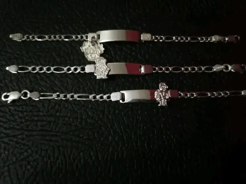Pulsera de plata con diseño de niña o niño - 4