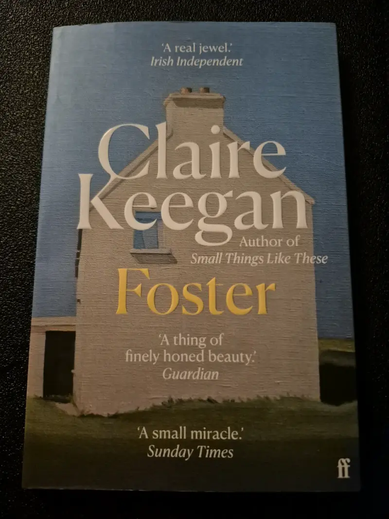 Libro 'Foster' de Claire Keegan en inglés