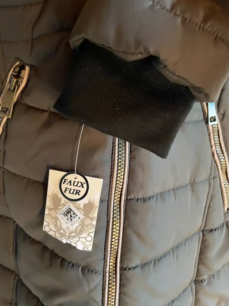 chaqueta acolchado con capucha Maralyn & Me - 5