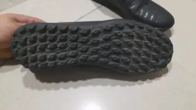 Zapatillas deportivas negras Nike para hombre - miniatura 4