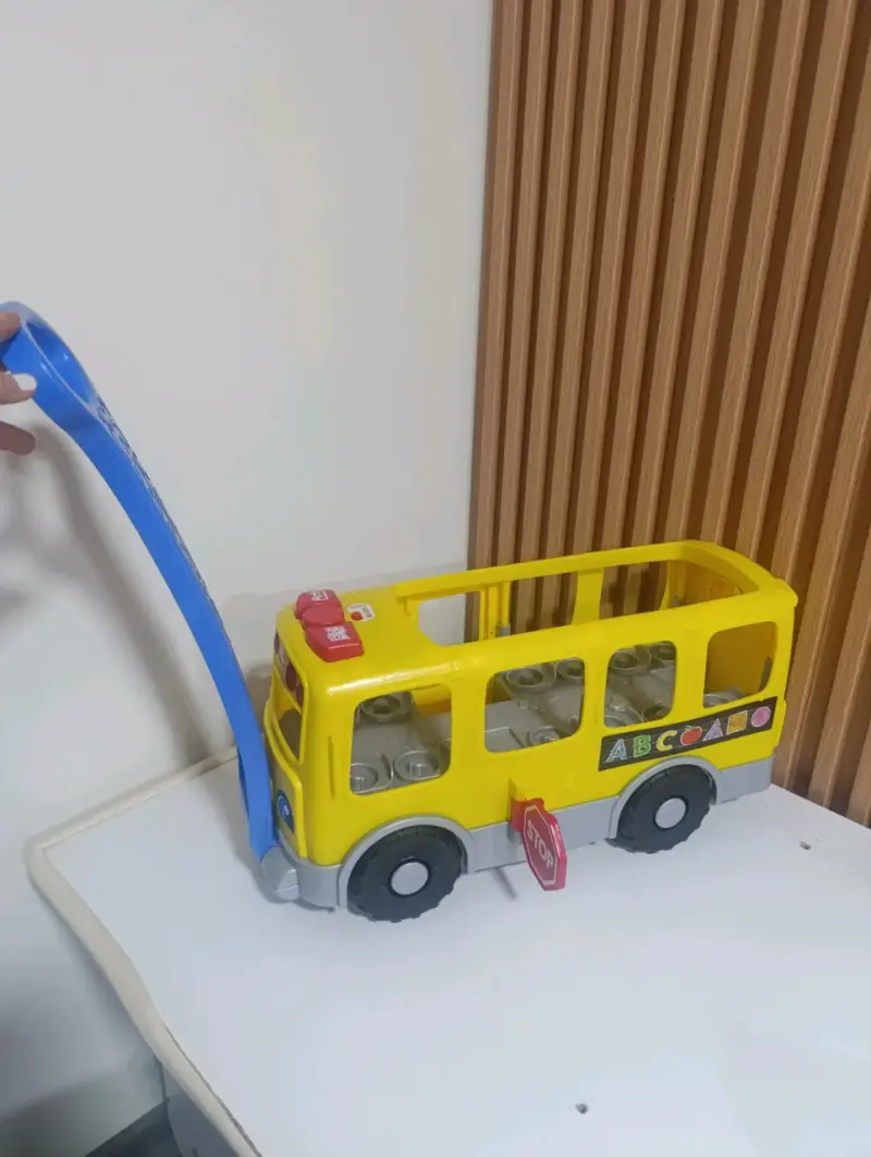 Autobús escolar de juguete Fisher-Price amarillo - 5