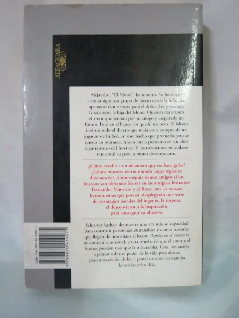 Libro 'Papeles en el viento' de Eduardo Sacheri - 3
