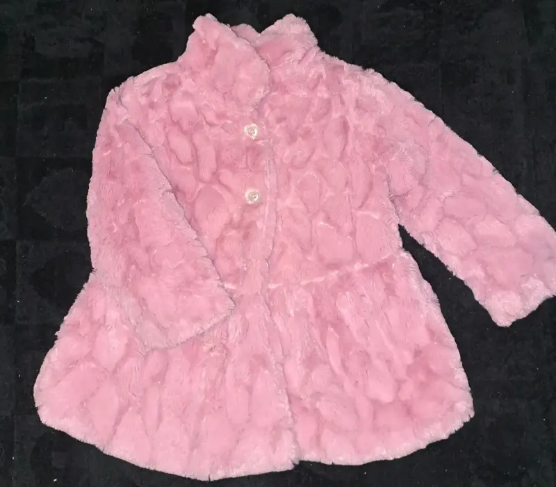 Abrigo de peluche rosado - 1