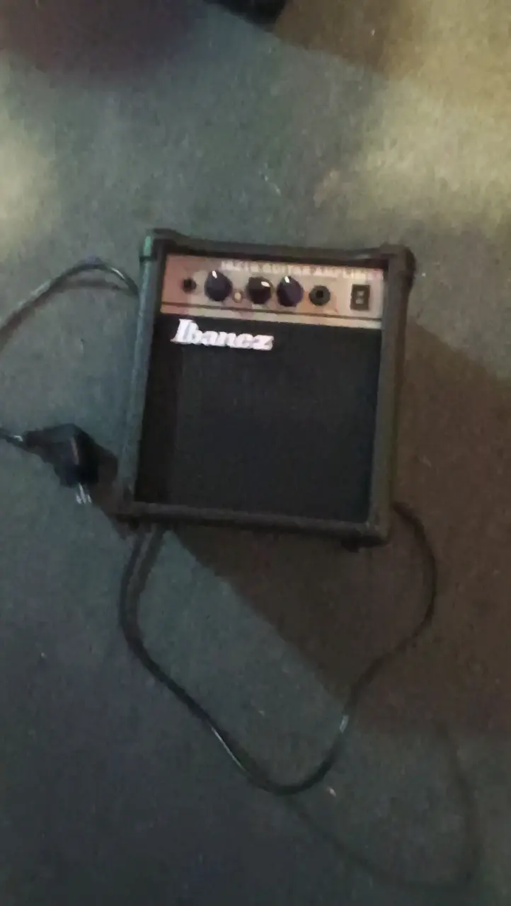 Amplificador de guitarra Ibanez IBZ1G compacto - 2