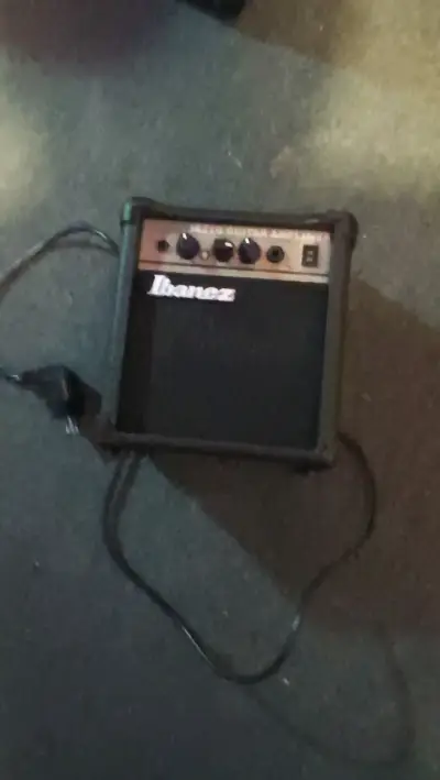 Amplificador de guitarra Ibanez IBZ1G compacto - miniatura 2