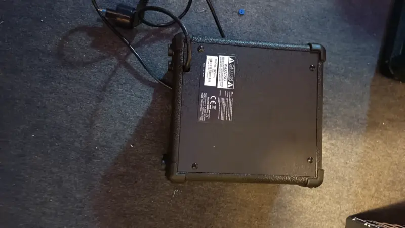Amplificador de guitarra Ibanez IBZ1G compacto - 3