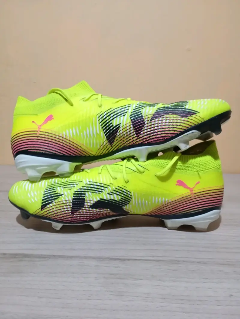 Zapatillas de fútbol Puma amarillas para césped - 1