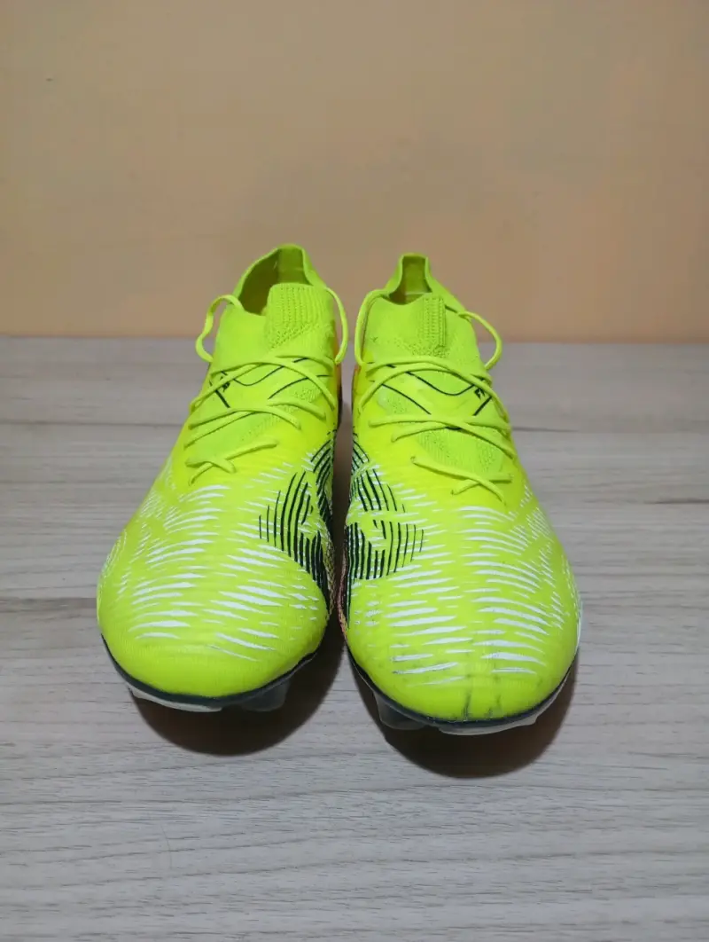 Zapatillas de fútbol Puma amarillas para césped - 2