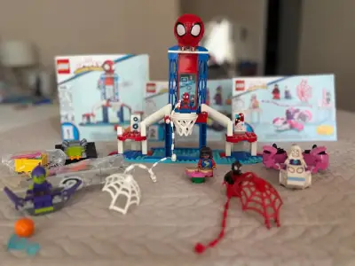 Set LEGO Cuartel General Spidey y Amigos - miniatura 1