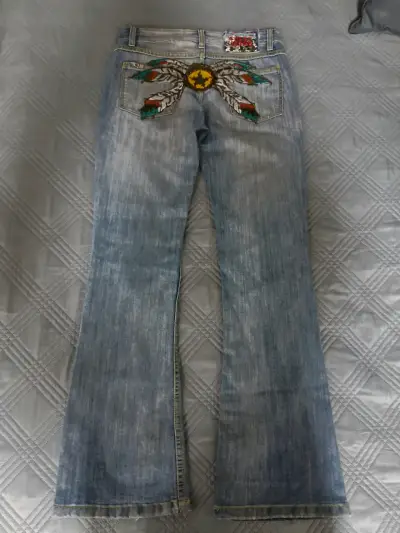 Jeans de mujer con diseño atras, talla 37 - miniatura 1
