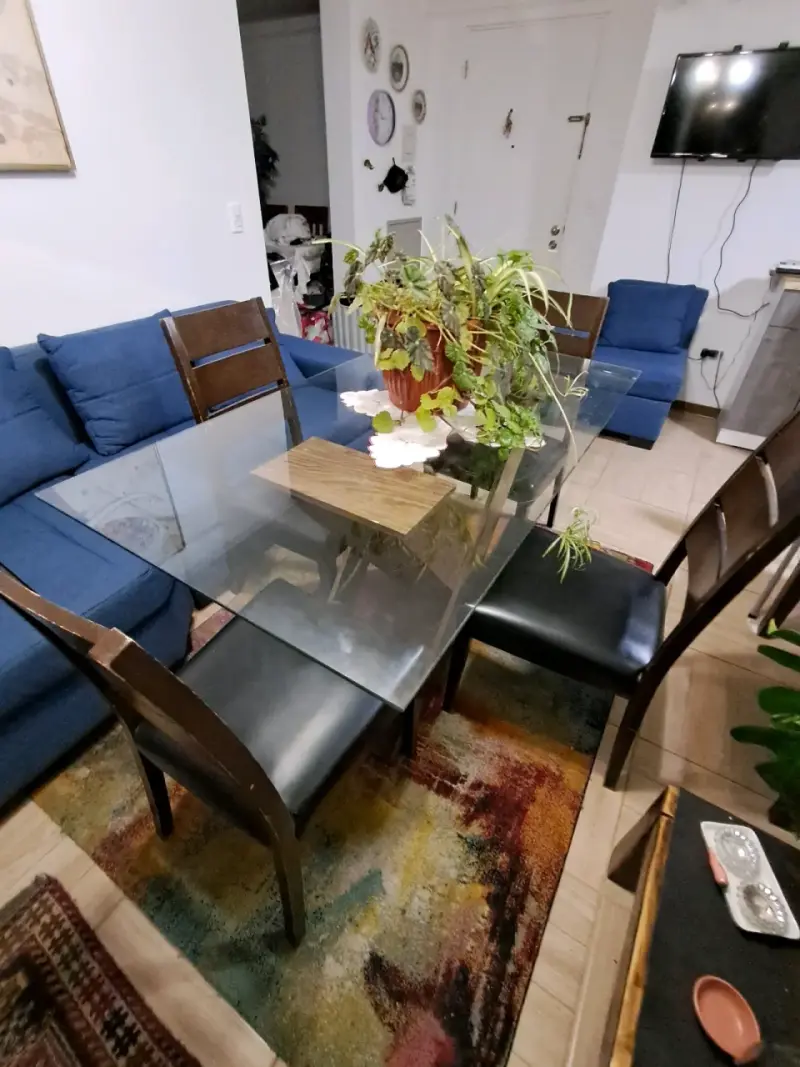 Juego de comedor de vidrio con sillas de madera - 6