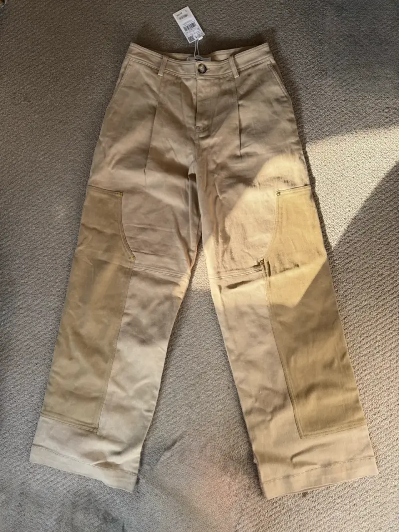 Pantalones cargo beige mujer - 3
