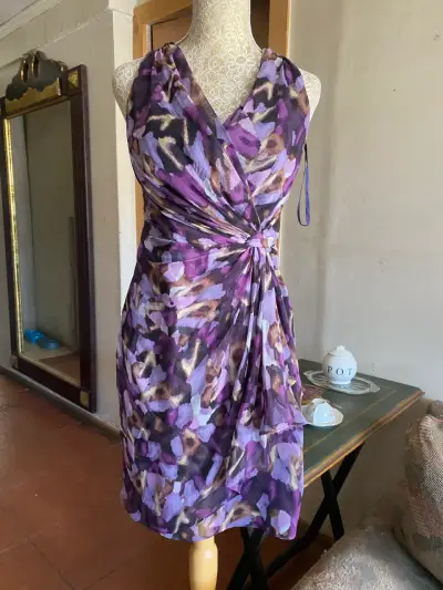 Vestido estampado floral morado - miniatura 5