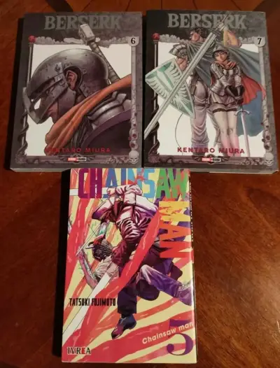 Colección de mangas Berserk y Chainsaw Man - miniatura 1