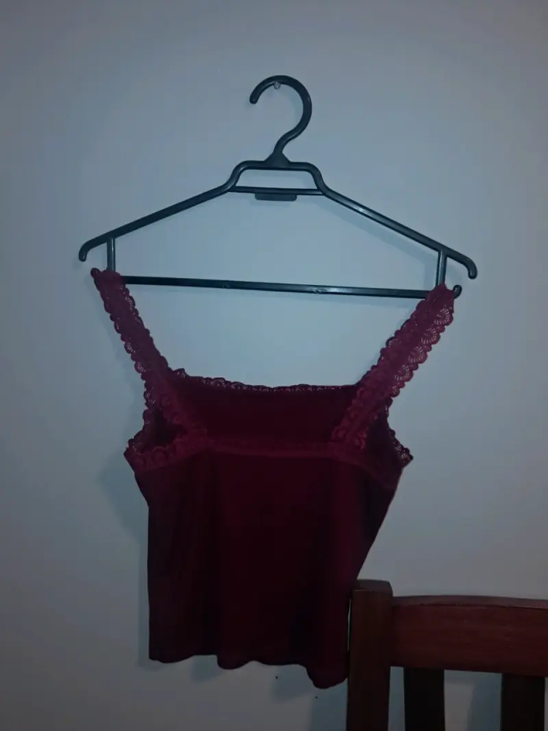 Chaleco rosado de lanilla con cuello alto - 4
