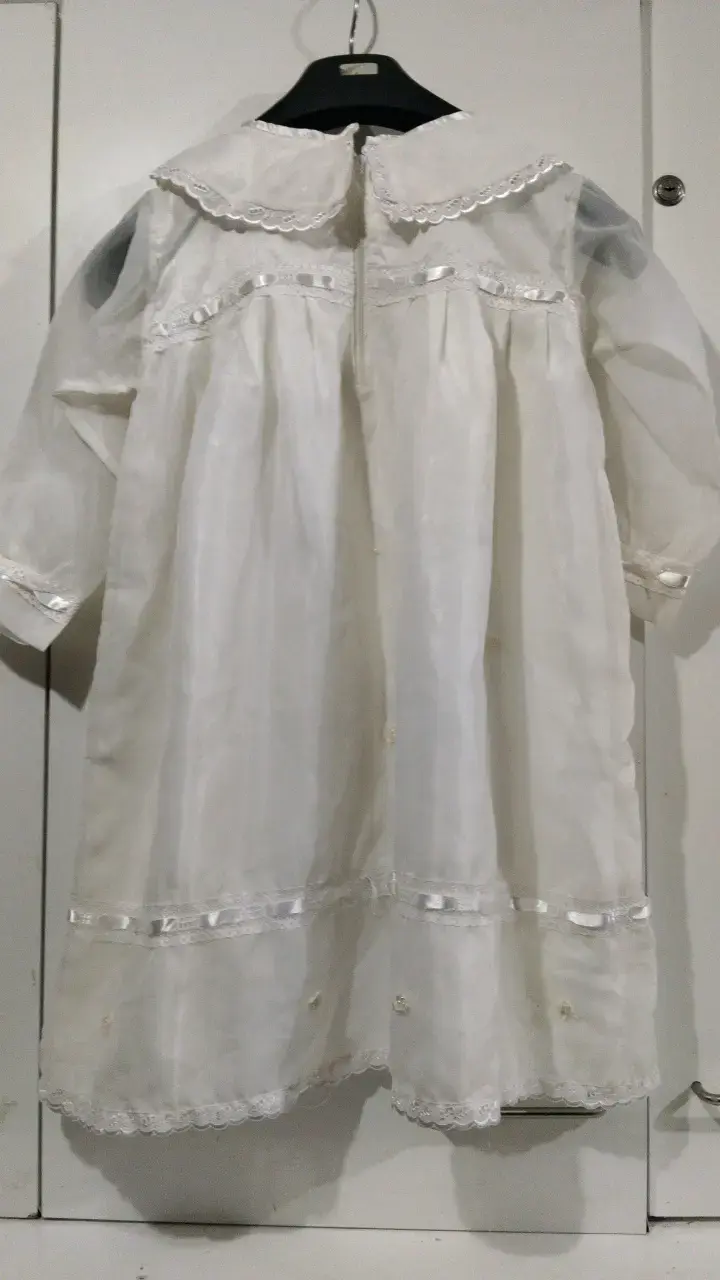 Vestido de bautizo blanco con encaje y lazos - 2