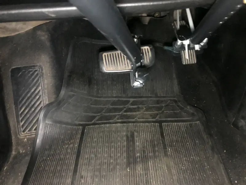 Pedal de acelerador para auto automatico - 1