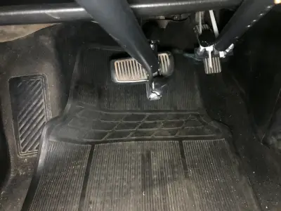 Pedal de acelerador para auto automatico - miniatura 2