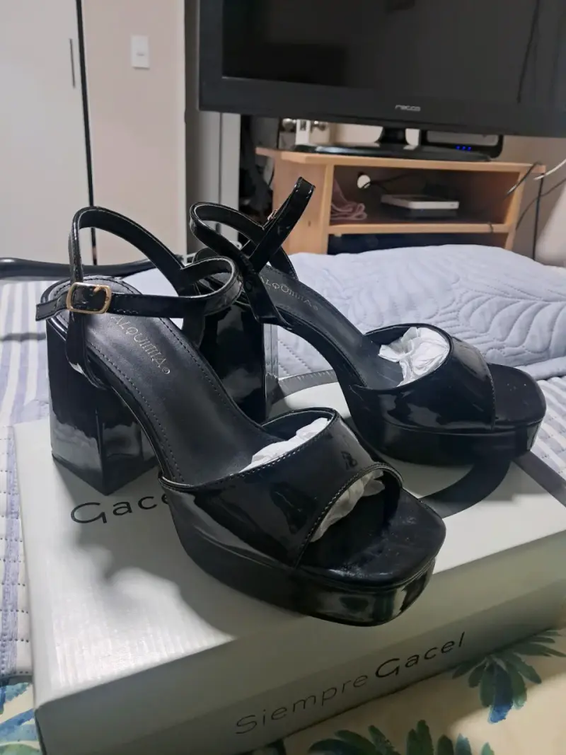 Sandalias de tacón alto negras Alquimia - 3