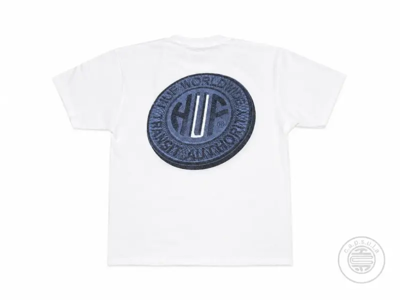 Polera blanca con logo HUF estampado - 2