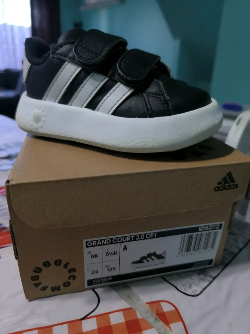 Zapatillas Adidas para niño Nro 22 - 2
