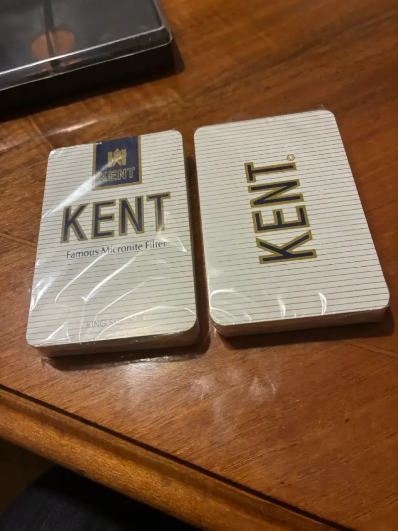 Baraja de Cartas Plásticas Kent - 1