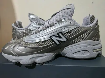 Zapatillas New Balance 1000 - miniatura 3
