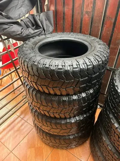 Juego de Neumáticos Radar Renegade R/T 265/70R17 - miniatura 2
