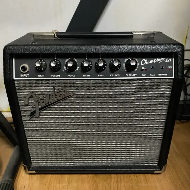 Amplificador de guitarra Fender Champion 20 - 2