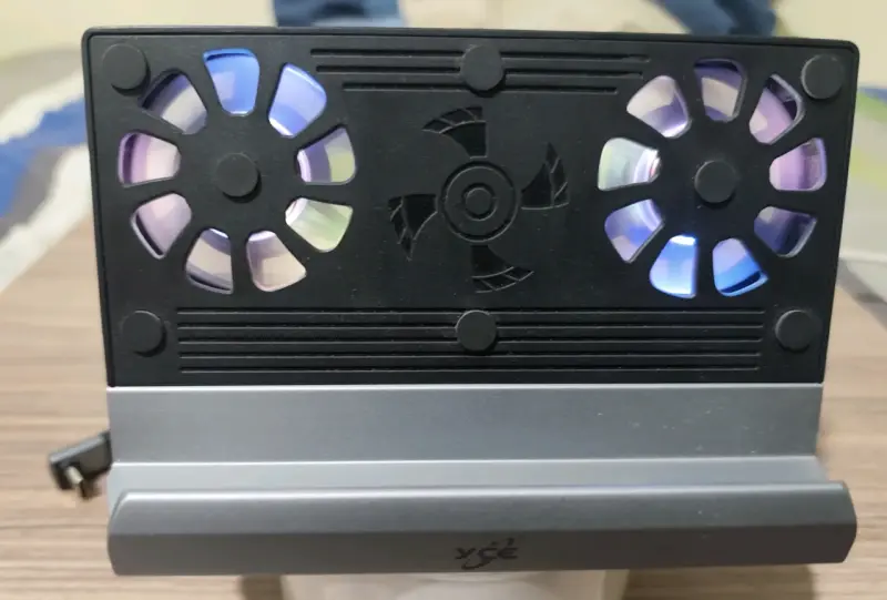 Base de Enfriamiento con Ventiladores RGB para Consolas - 4