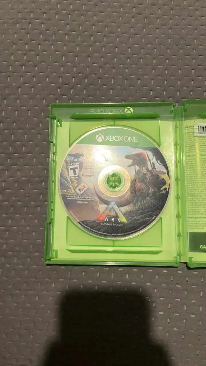 Juego ARK: Survival Evolved para Xbox One - 2