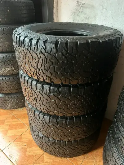 Juego de 4 neumáticos BFGoodrich 315/70/r17 - miniatura 2