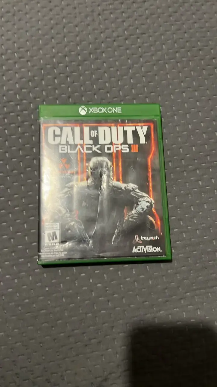 Call of Duty Black Ops III para Xbox One - 1
