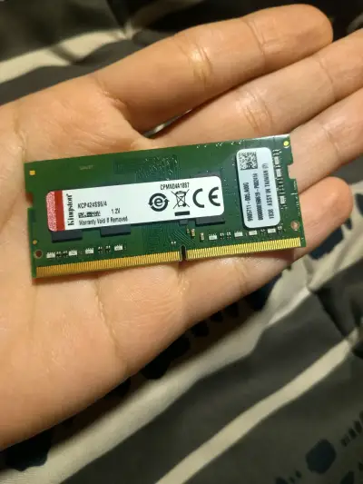 Memoria RAM Kingston 4GB DDR4 2400MHz PARA notebok - miniatura 1