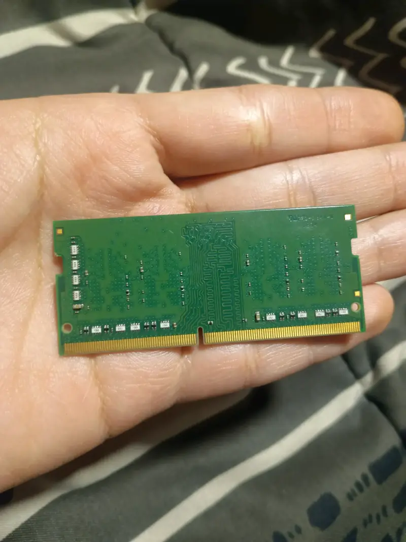 Memoria RAM Kingston 4GB DDR4 2400MHz PARA notebok - 3