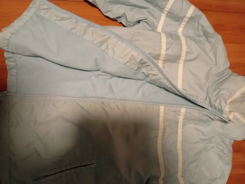 Chaqueta deportiva azul claro Adidas para mujer - 4