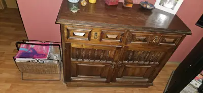Comoda de madera vintage con cajones - miniatura 2