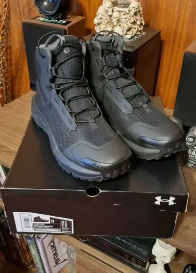 Botas tácticas Under Armour Charged Valsetz Mid negras - miniatura 1