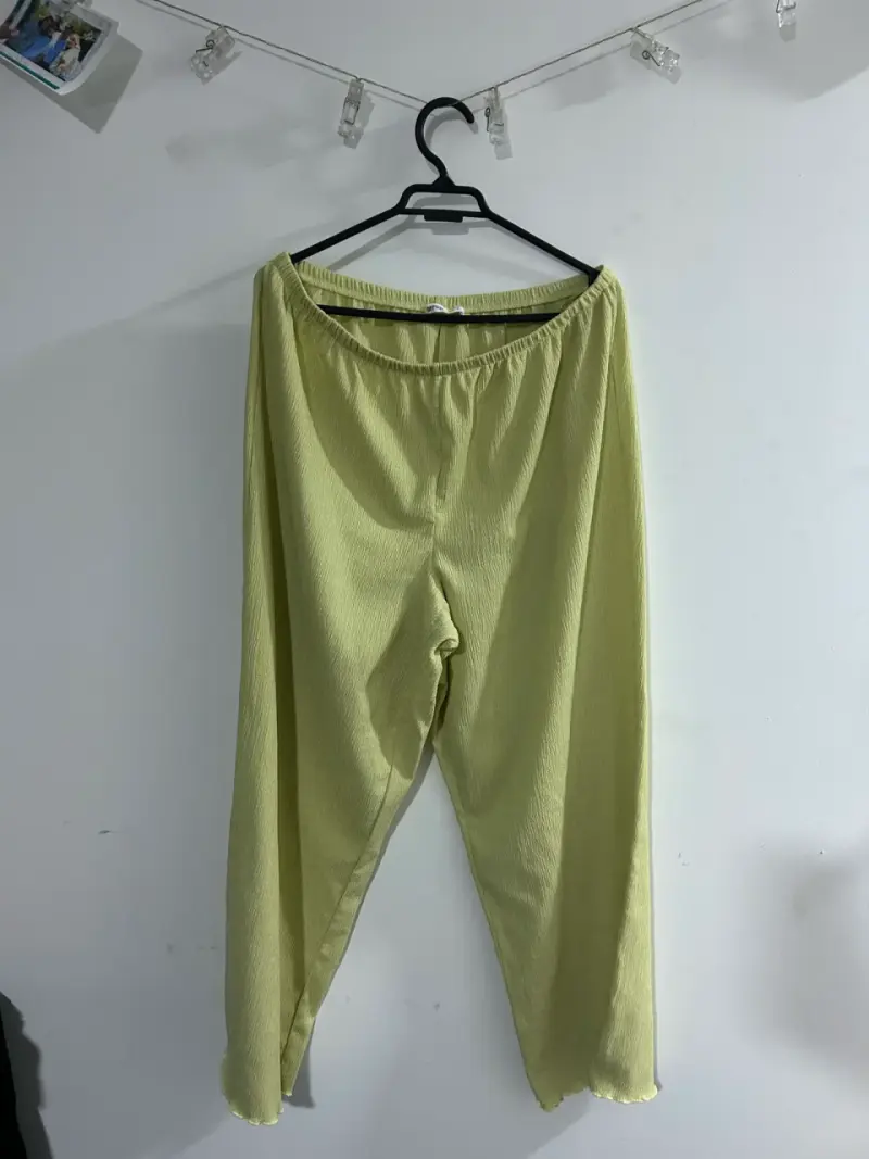 Lote de pantalones de mujer en varios colores - 1