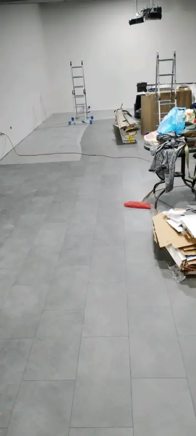 Instalación de pisos flotantes vinílicos wallpane - miniatura 4