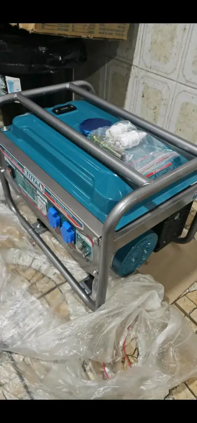 Generador eléctrico Total Max 3000W - miniatura 5