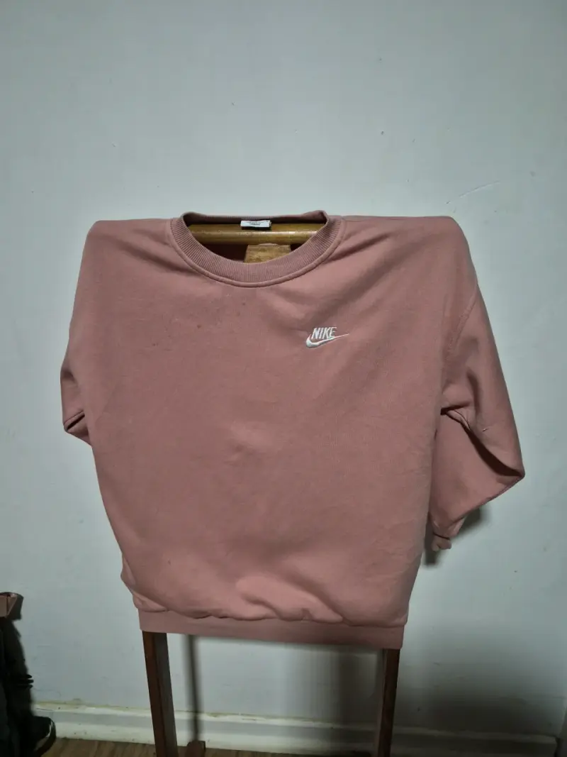 Polerón Nike rosa talla M - 1
