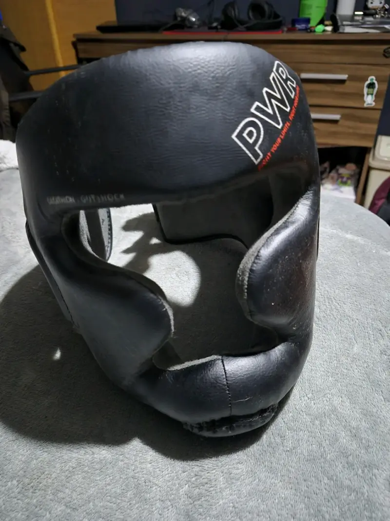 Casco de Boxeo Negro declathon Buen Estado