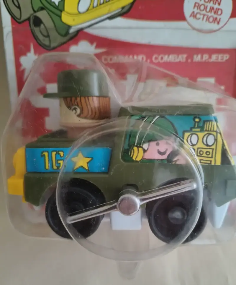 Juguete Jeep Militar Verde a Cuerda Vintage - 2
