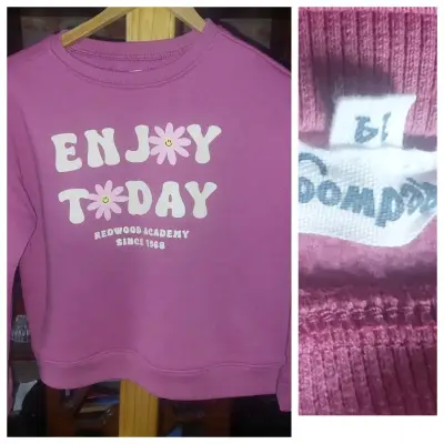 Polerón con capucha negro con estampado - miniatura 2