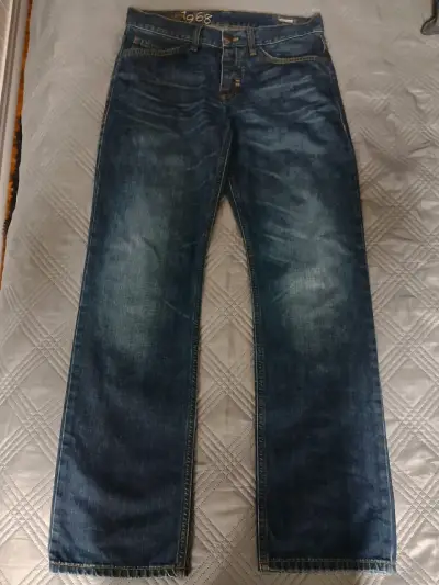 Jeans de mezclilla azul para hombre - miniatura 4