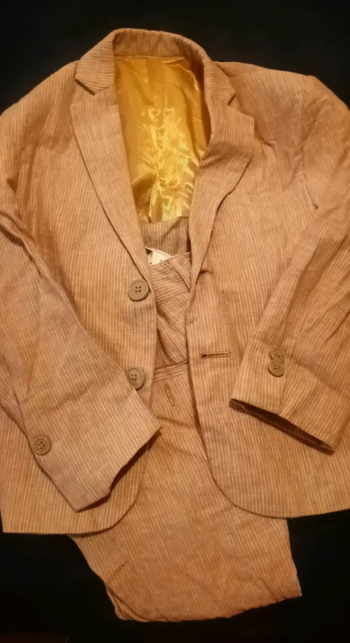 Traje de niño beige a rayas con chaqueta y pantalón - 4