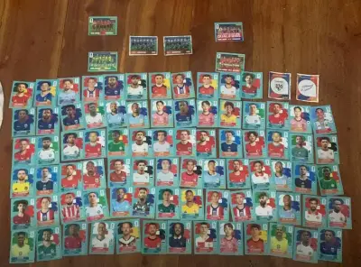 Colección de láminas de fútbol mundial - miniatura 1